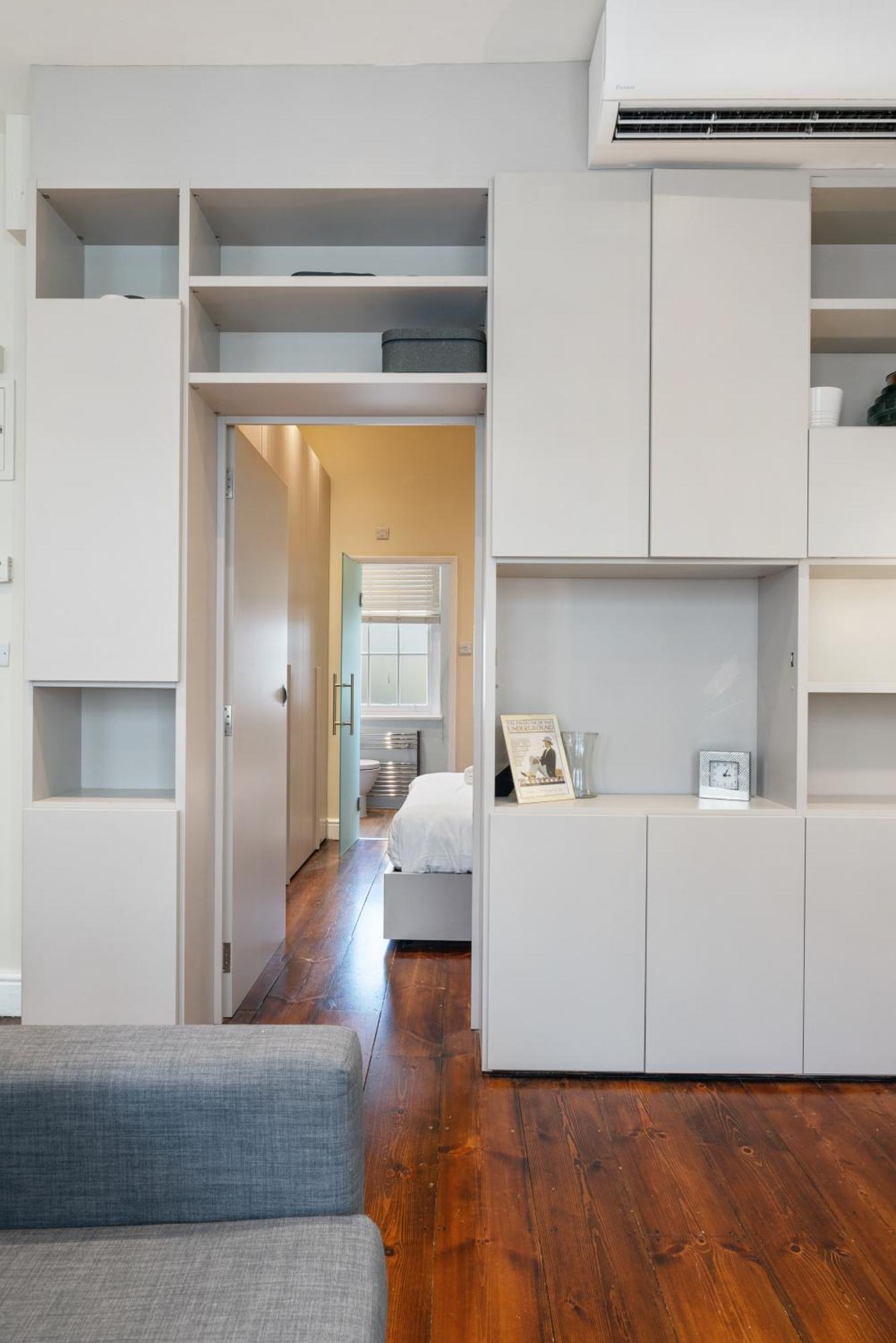 Superb One Bedroom Apartment In Soho ลอนดอน ภายนอก รูปภาพ